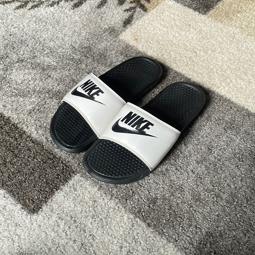 White Nike slides